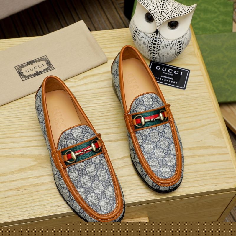 G*u*i leather shoes